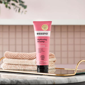 Essano - Hydrating Rosehip Crème Cleanser